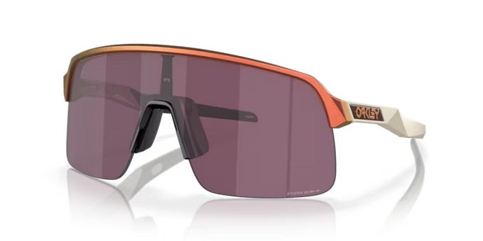 Sunglasses Oakley Sutro Lite Matte Red Gold Colorshift Frame/Prizm Road Black Lenses